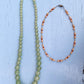 Grøn og fersken/orange halskæde